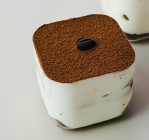 Bánh Tiramisu new