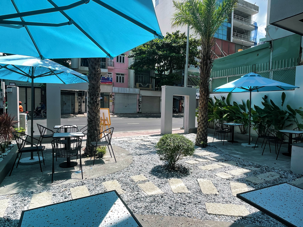 Khu vực ngoài trời